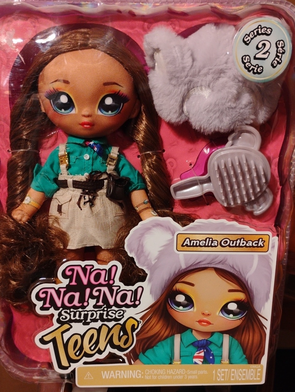 (#2) NWT Na! Na! Na! Surprise Teens Amelia Outback Doll